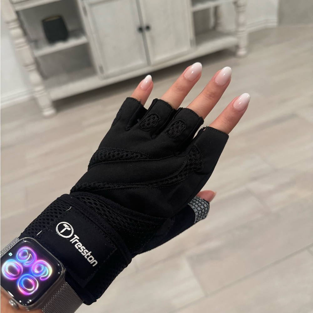 Tresston Weight lifting gloves with wrist support